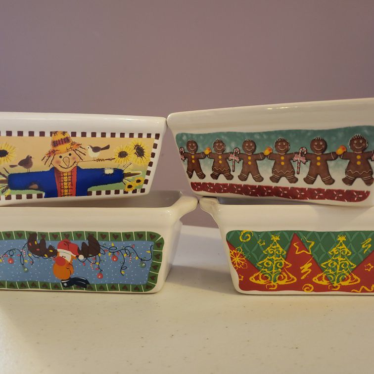 Festive Mini Ceramic Loaf Dishes