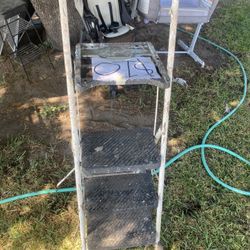 Ladder $10 