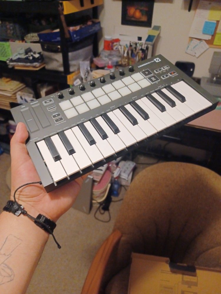 Launchkey Mini