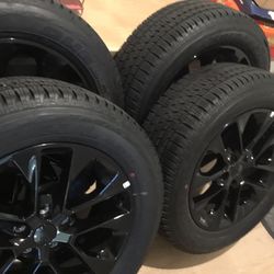 New 20 Inch Tires And Wheels    Bridgestone 275 55 R20 Wheels Are 5x127     New They Are Off New Jeep Gladiator 