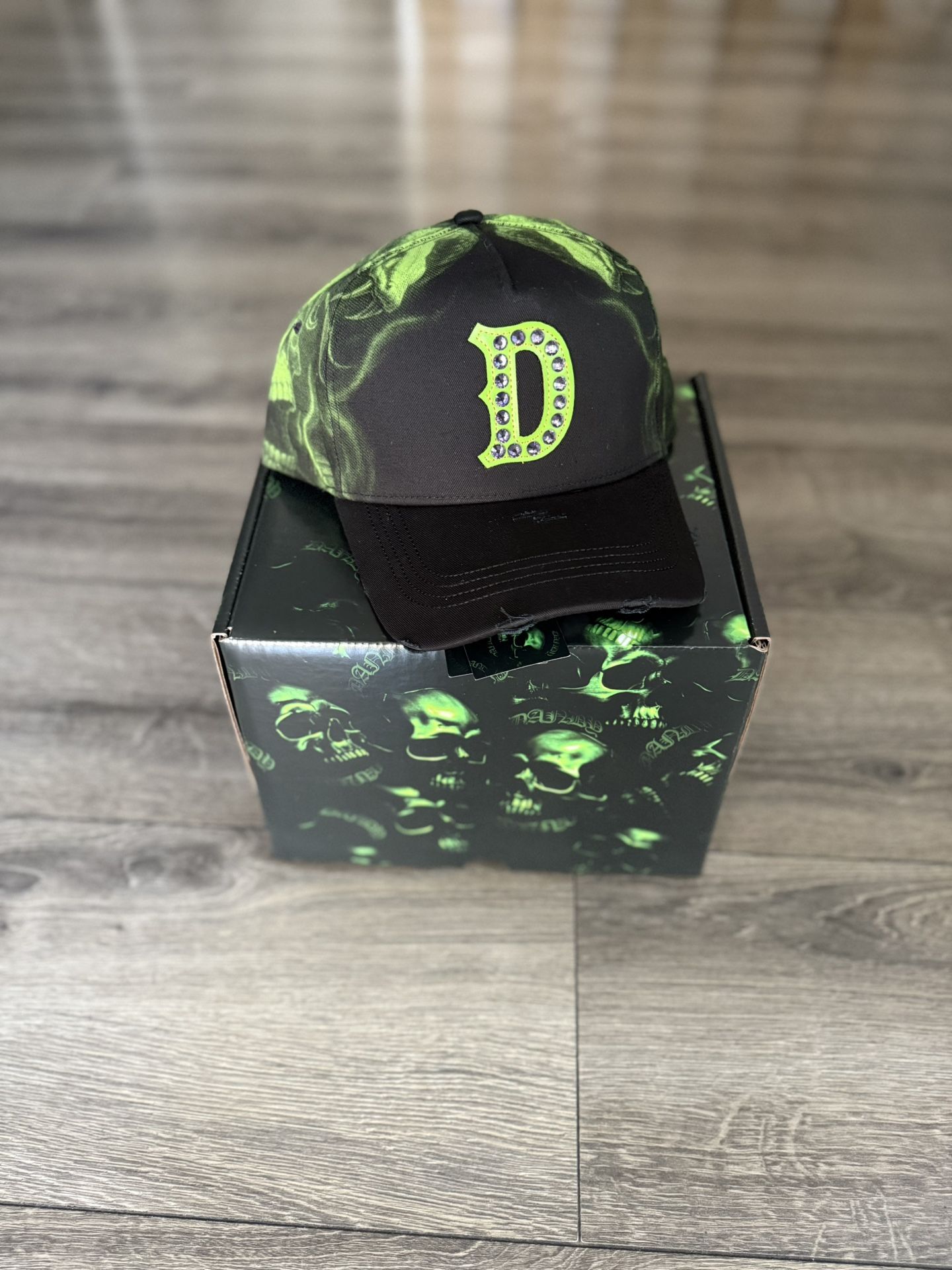DANDY “VENENO” SNAPBACK HAT 