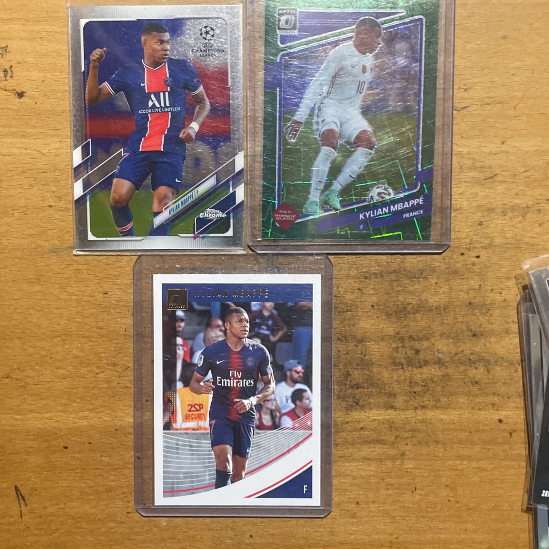 KYLIAN MBAPPE 3 CARD LOT 