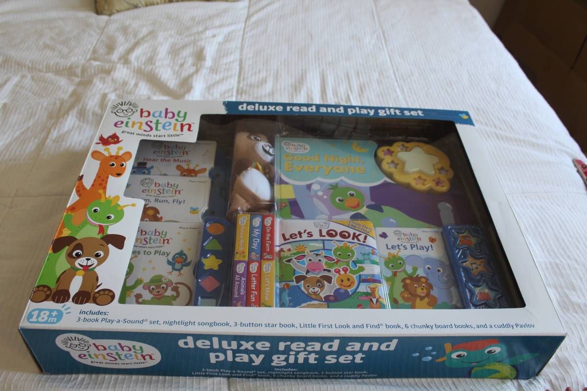 New- not opened Baby Einstein Deluxe Read and Play Gift Set, kids toy