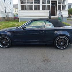 2008 Convertable BMW 128i , 113, 311 Original Miles, Staggered Rear Rims, Leather Interior,  Yes Convertable Works Fine.