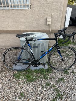 Fuji Roubaix a2