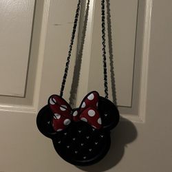 Minnie Mouse Crossbody