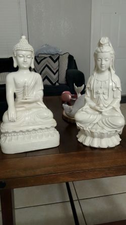 Porcelain Buddha statue