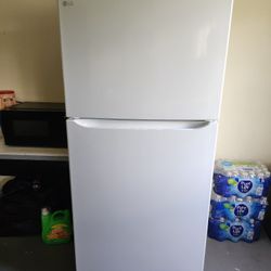LG Refrigerator 