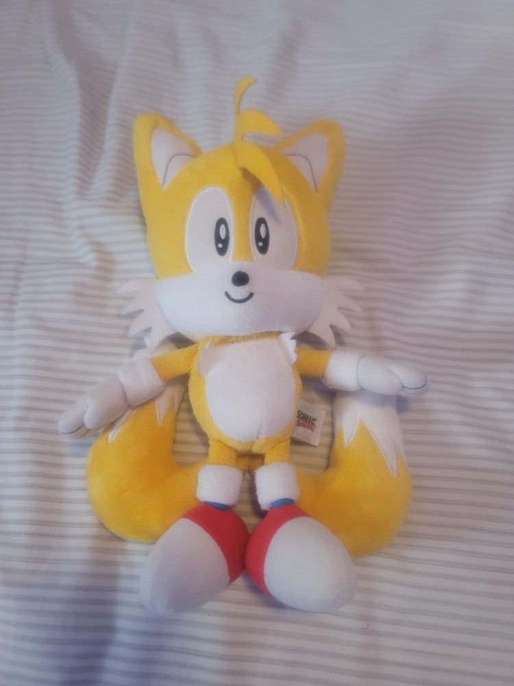 TOMY Sonic The Hedgehog Classic Tails 12 Inch Plush (RARE)