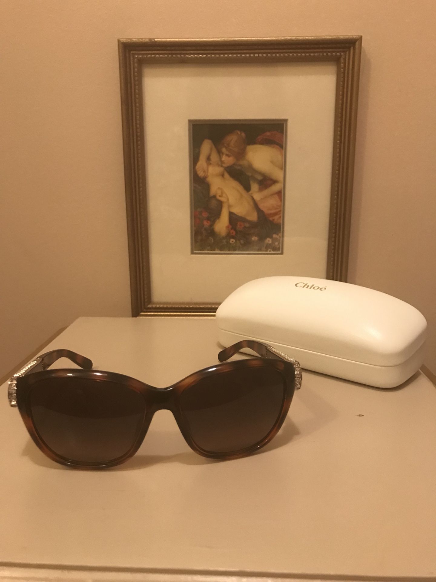 Chloe stunning sunglasses, brand new not ever worn with paper work and case as well as original box from a smoke free Home only taken out for picture