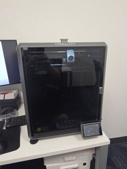 K1 max 3d printer with lots of filament