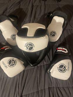 Century Sparring Equip Child/Youth