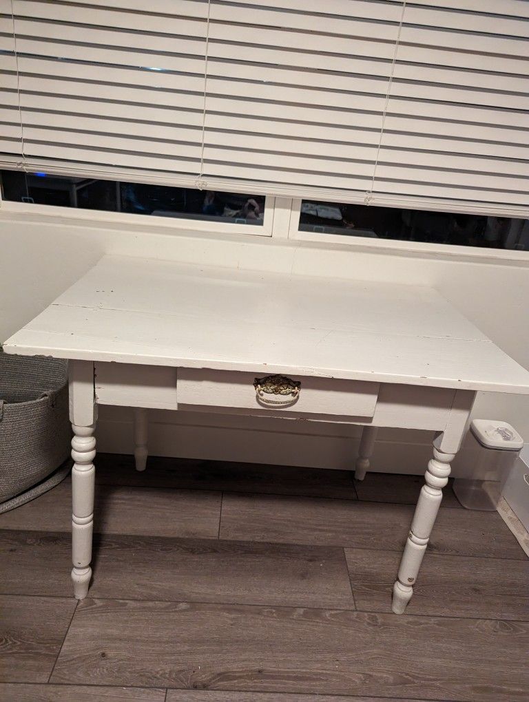 Rustic White Table With Drawer for Sale in Phoenix, AZ OfferUp