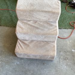 Doggy Stairs 