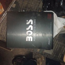 1100 W Boss Amp Monoblock