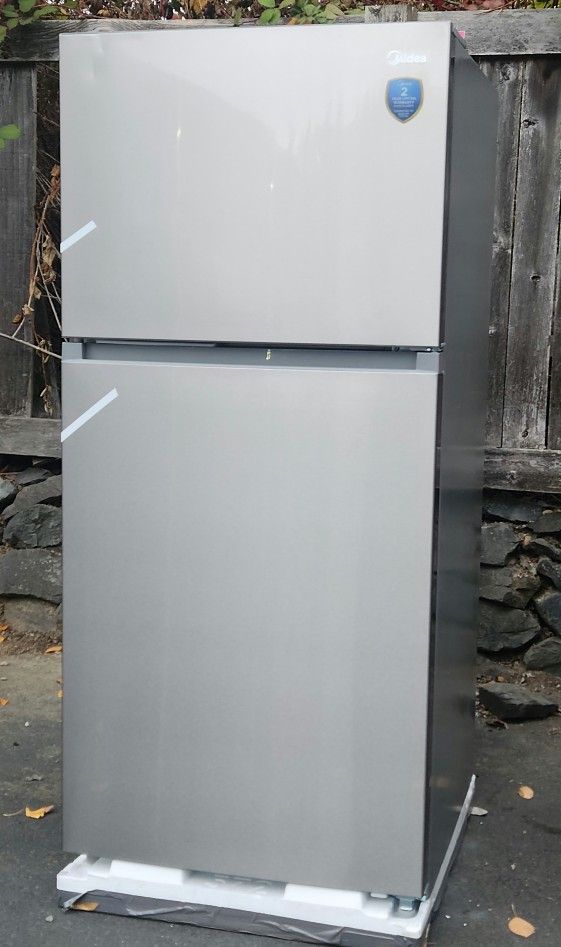 Midea Refrigerator NEW! W30XD32XH67 Inches