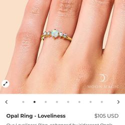 Ethiopian Opal Gold Ring 