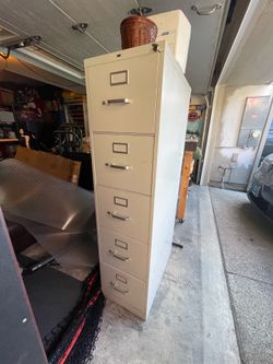 5 drawer file cabinet with lock