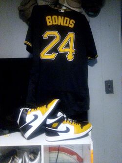 Pirates jersey w jordan 1 size 13 jersey xl