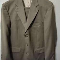 Men Three Button Oscar DE LA Renta Suit