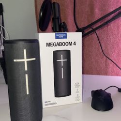 UE MEGABOOM 4