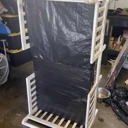 Used Toddler Bed With New Mattress 