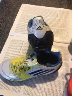 soccer shoes