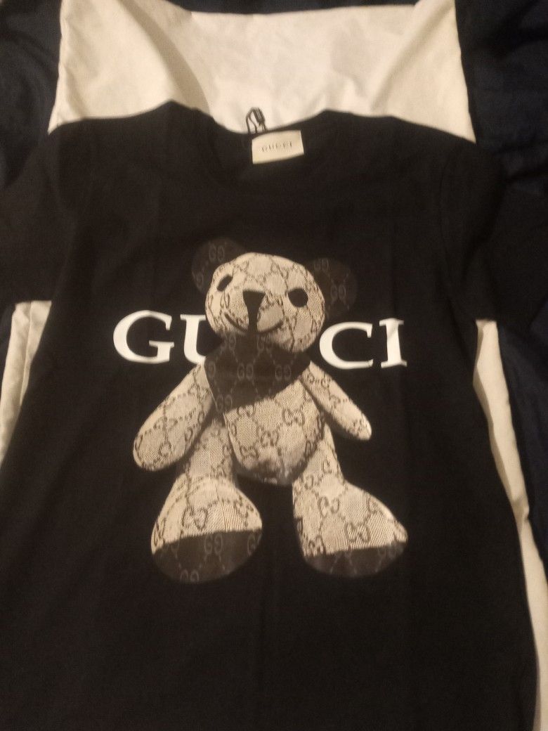 Gucci T Shirt Size Small
