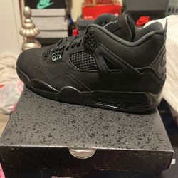 Jordan 4’s Black Cats