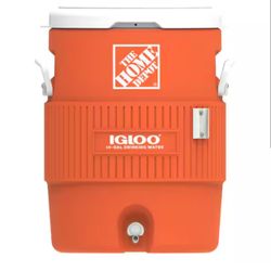 IGLOO 10 Gallon Seat Top Beverage Jug Cooler
