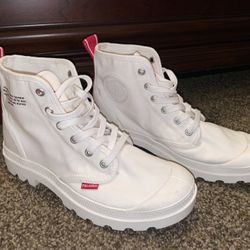 Palladium Pampa Hi Tops