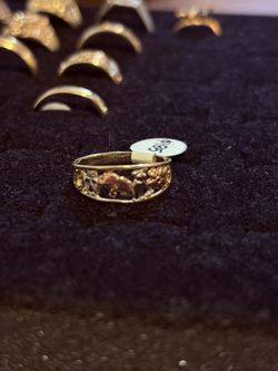 14k Gold Ring 