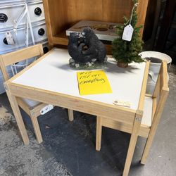 Kids Table