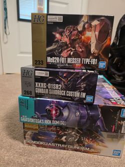 Gundam kits