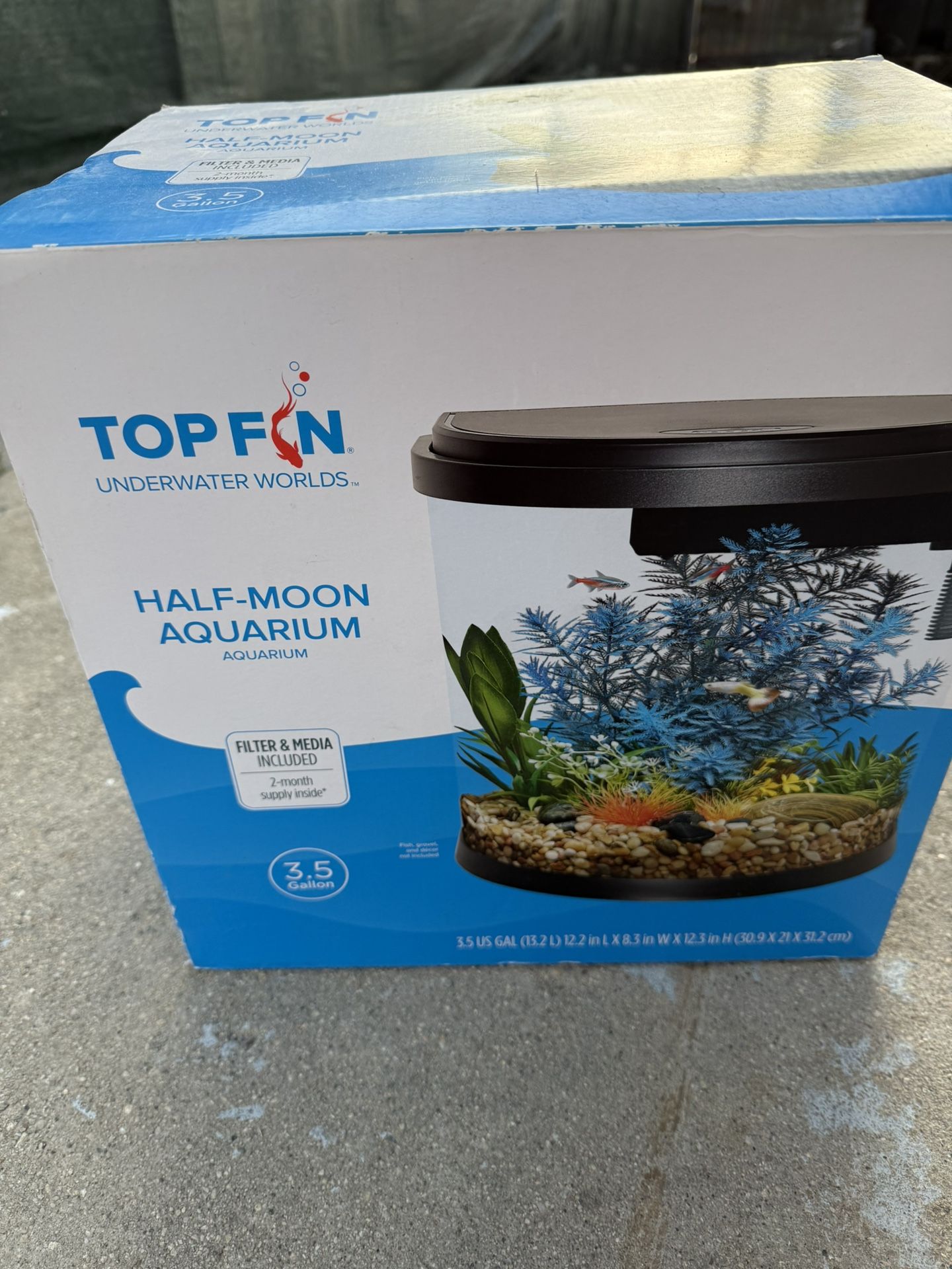 Half Moon Fish Aquarium