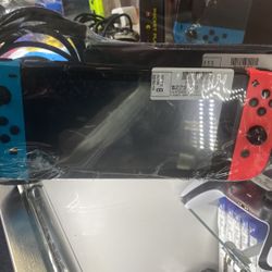 Nintendo Switch 
