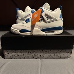 AIR JORDAN RETRO 4 