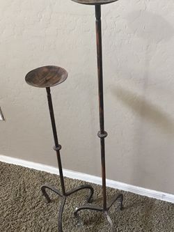 Matching Oversized Candlesticks