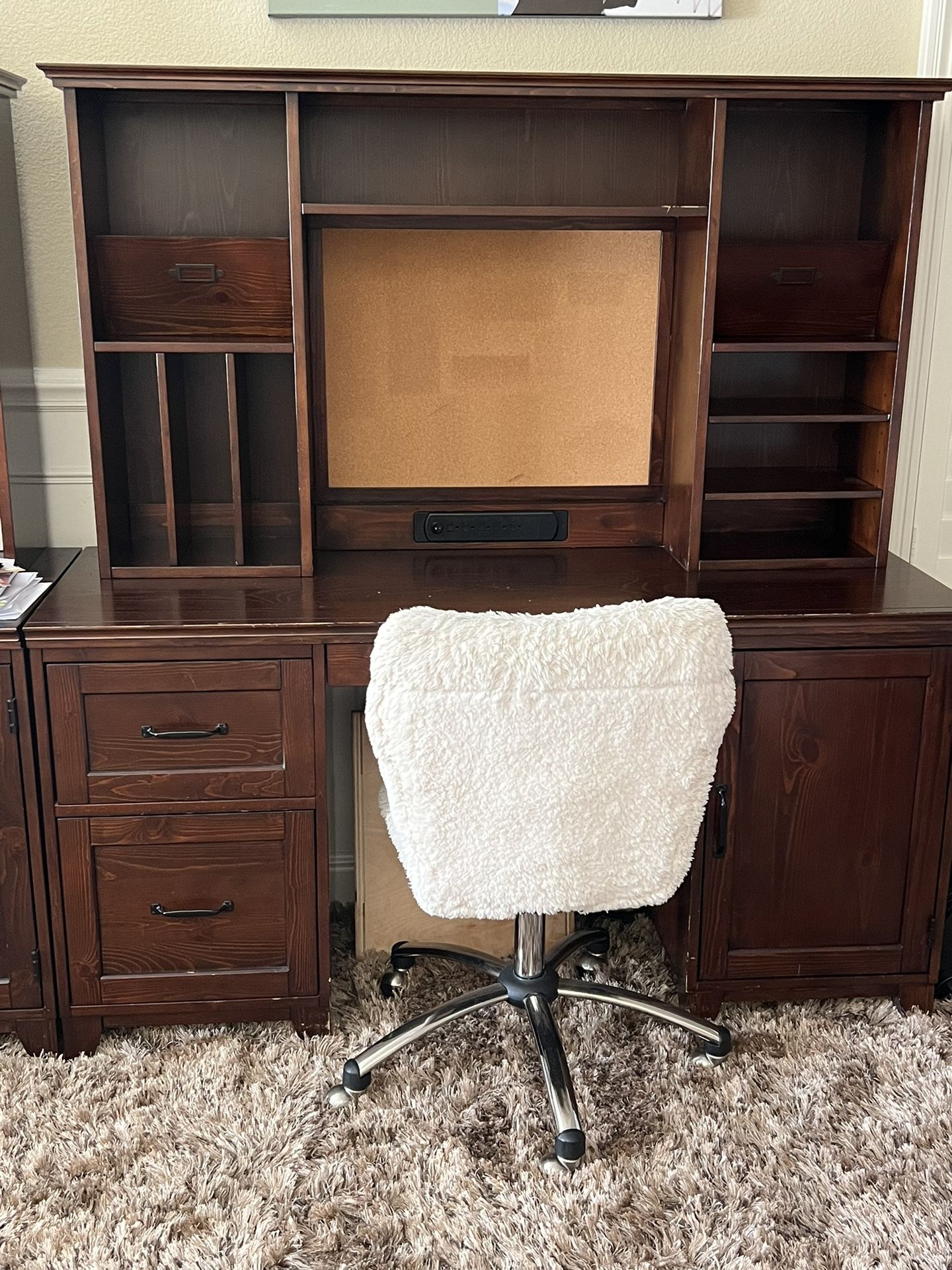 Pottery Barn Hampton 57” Smart Storage Desk And Hutch With Sherpa Chair