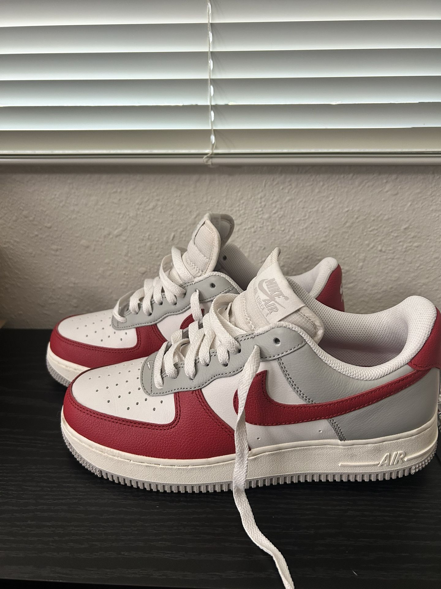 Nike Shoes Size 8