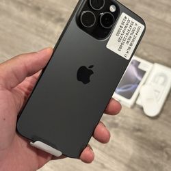 IPhone 16 Pro Max - UNLOCKED -256GB -