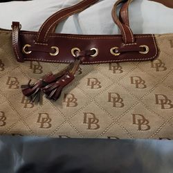 Dooney And Bourke 