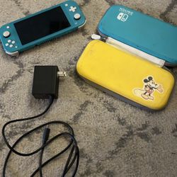 Nintendo Switch Lite (Turquoise) + Charger & Case