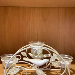 White Medal Bird & Leaf Candle Holder 