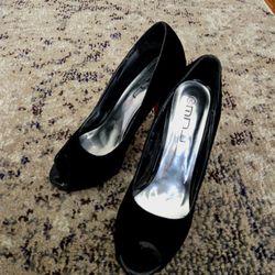 Black High Heels