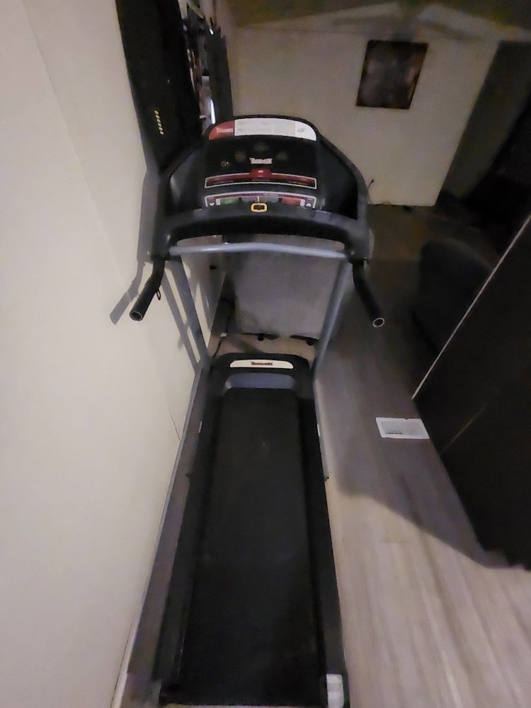 Triumph Treadmill
