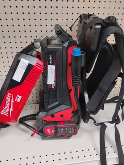 Milwaukee submersible pump