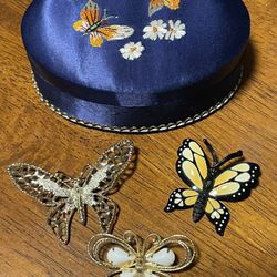 Brooches And Pins
