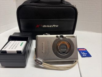 Canon PowerShot Bundle ELPH SD400 5MP 3x Zoom Digital Camera With Accessories TESTED"