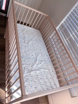 As NEW BABY BED CRIB And Mattress No Stain L54W29H34 Inch